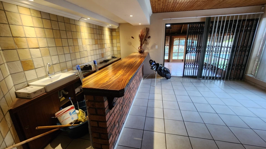 5 Bedroom Property for Sale in Universitas Free State